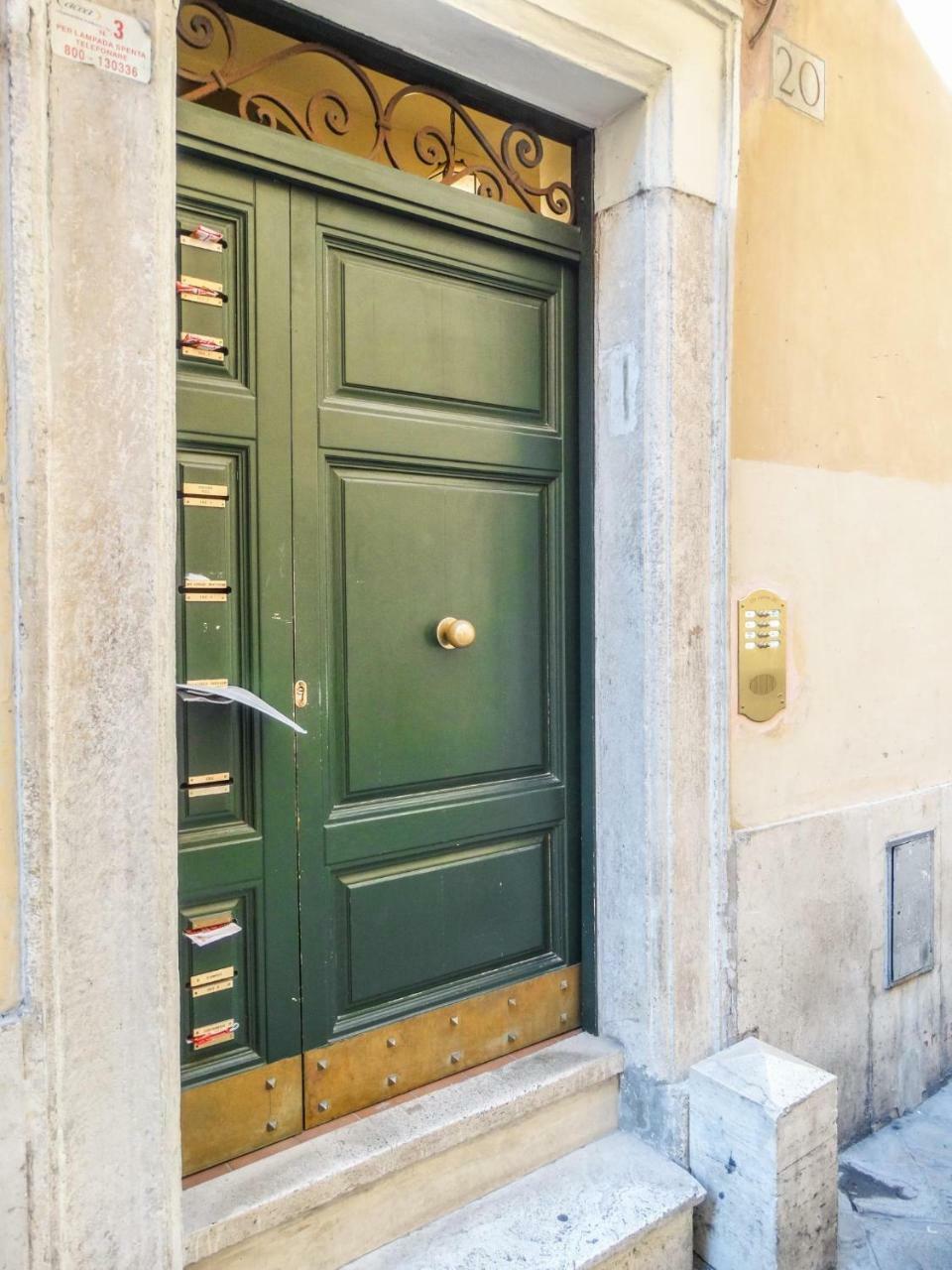 Spanish Steps Laurina Apartment Рим Екстер'єр фото