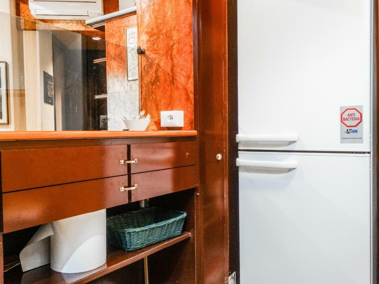 Spanish Steps Laurina Apartment Рим Екстер'єр фото